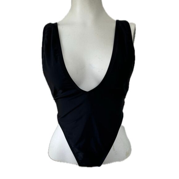 Fashion Nova Solid Black Plunge V Neckline Adjustable One Piece Swimsuit XS - Picture 1 of 5